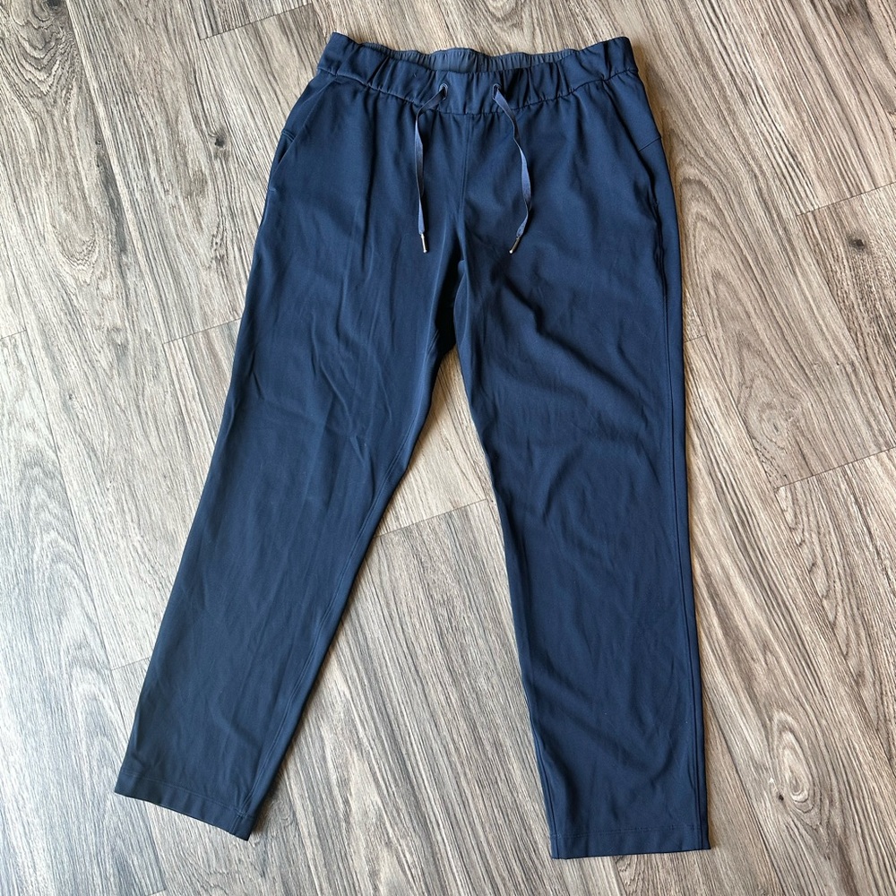 Women’s lululemon navy blue pants size 8